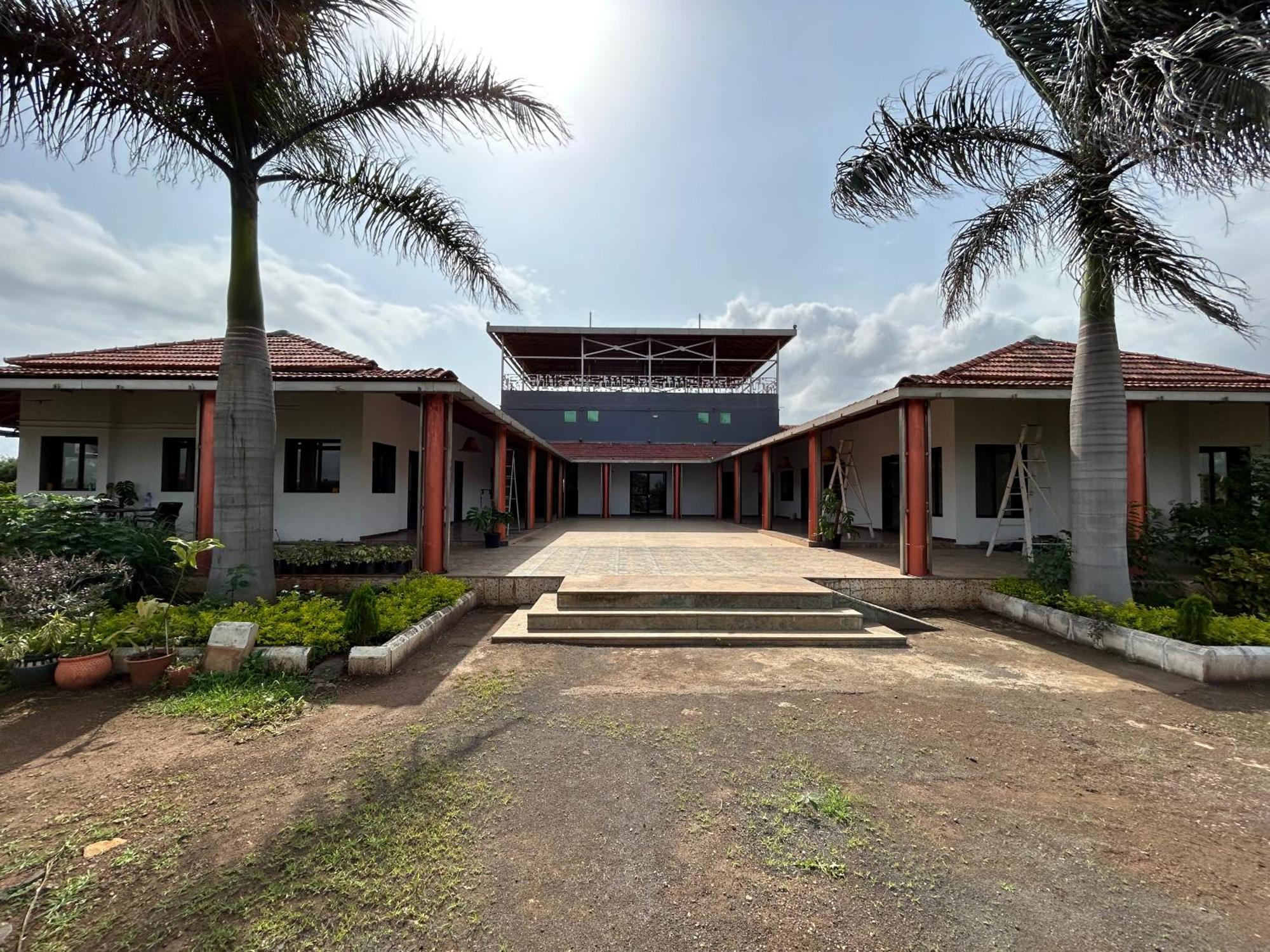 Villa The Sunset Lawns Pune Esterno foto